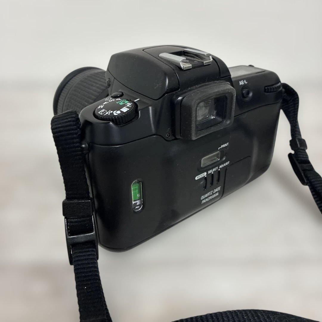 Nikon F60 レンズ付き