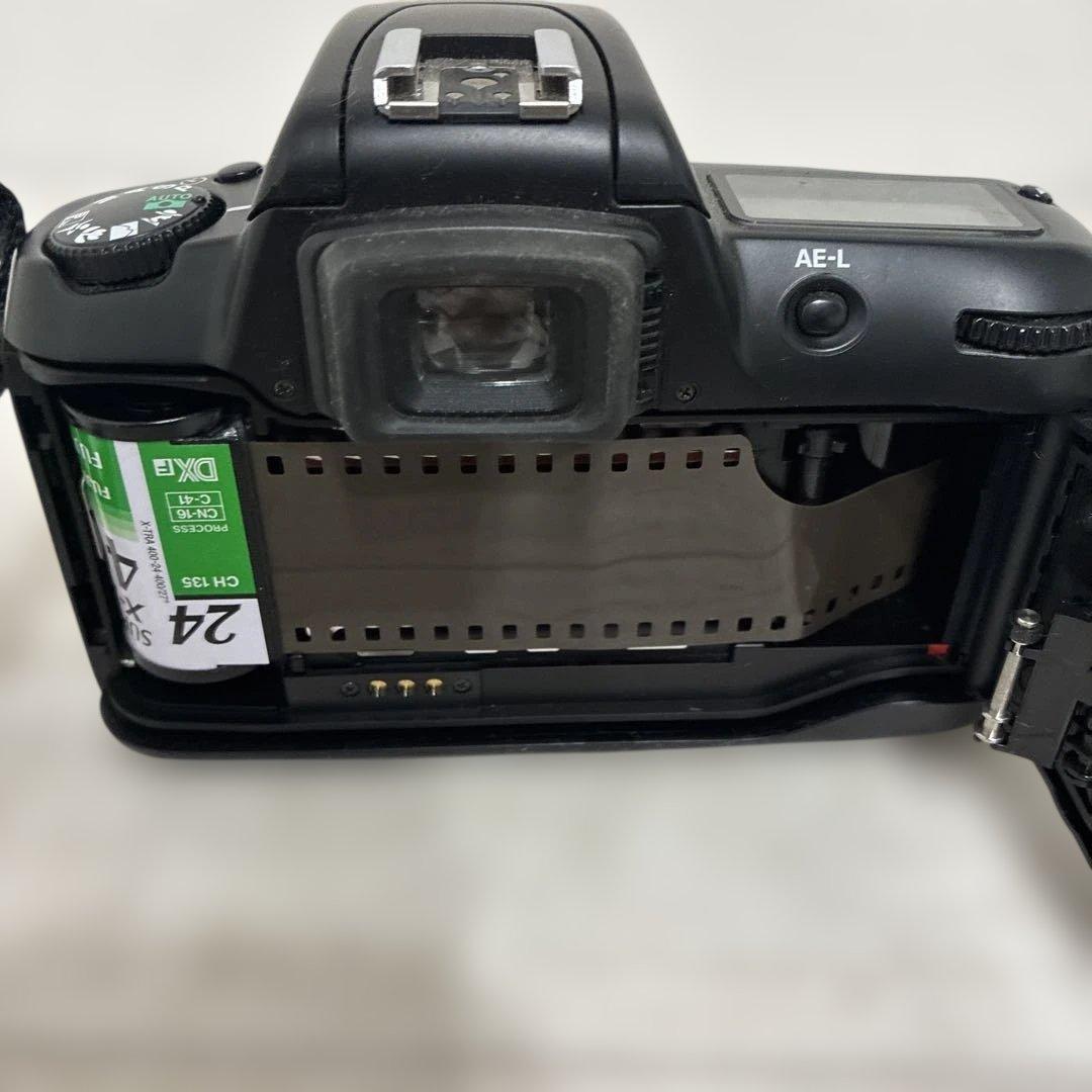 Nikon F60 レンズ付き