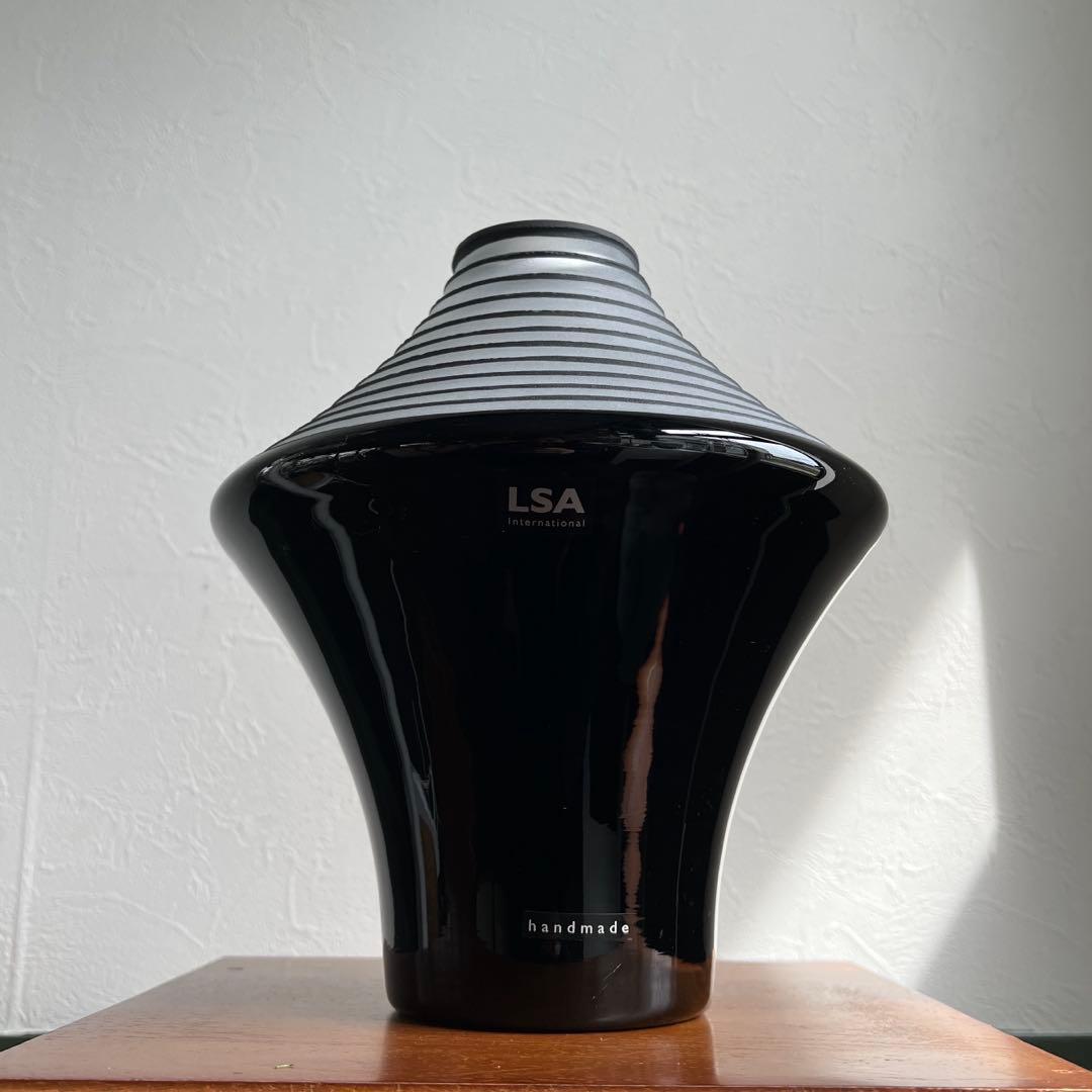 k870 EMILIO Vase LSA モダンフラワーベース ガラス ブラック
