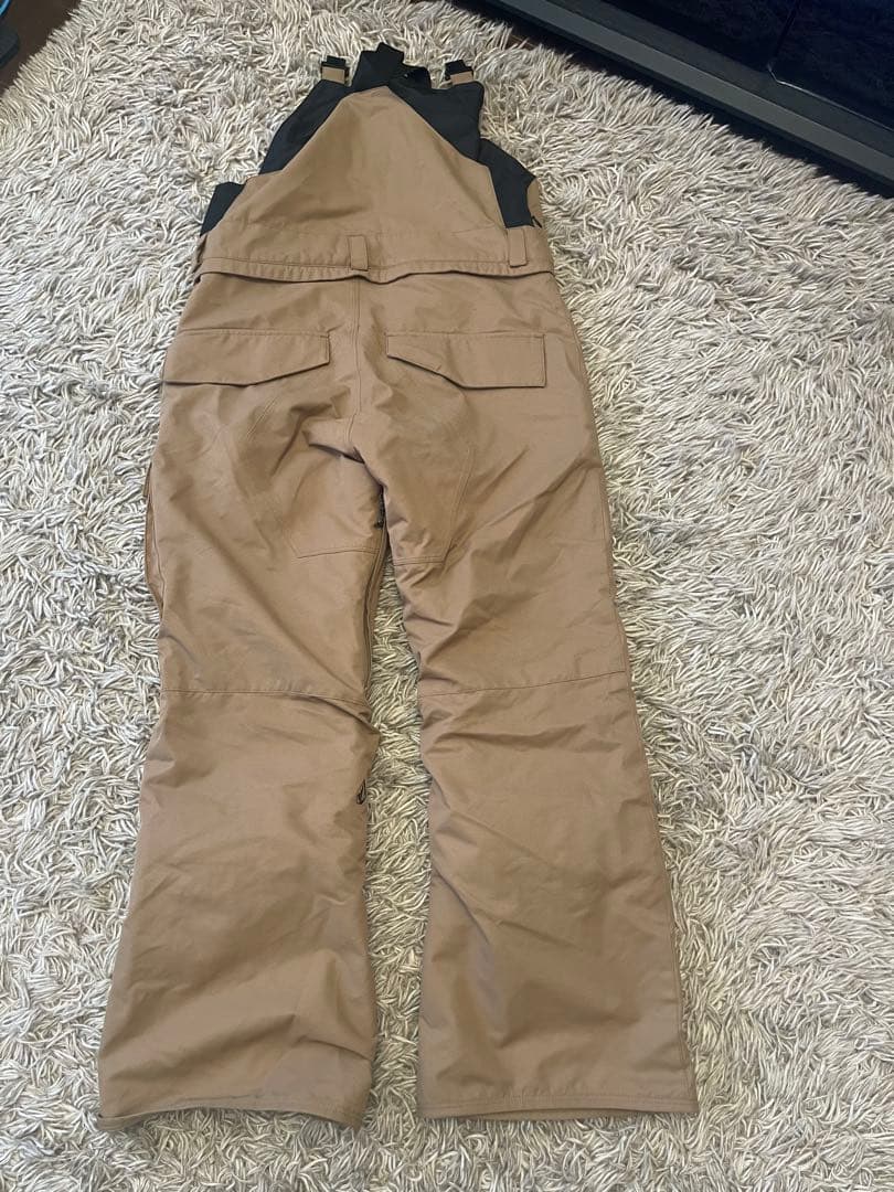 VOLCOMボルコム　スノーボードウェアkids XL