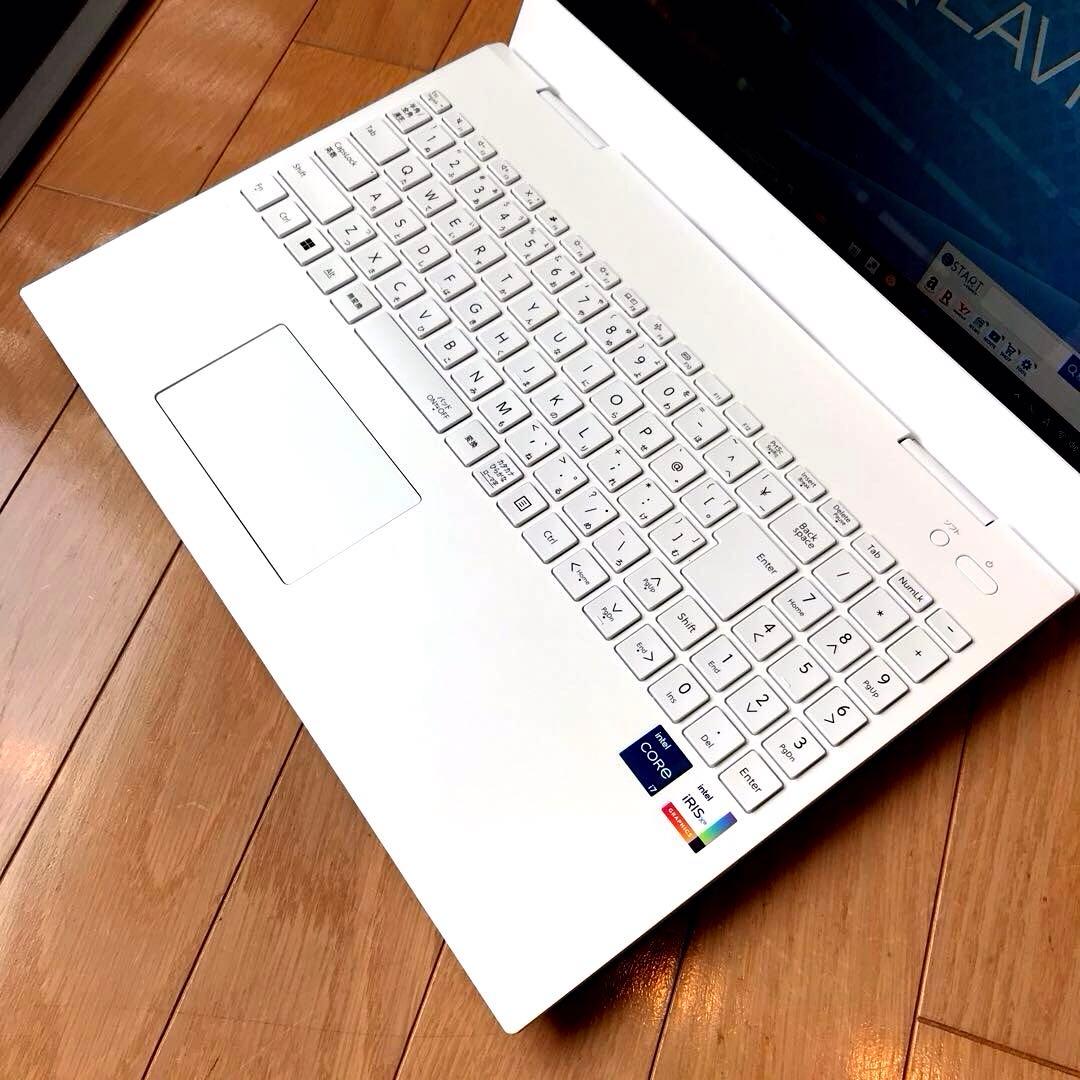 美品NEC LaVie Direct 2024年製 (新品M.2SSSD1TB)