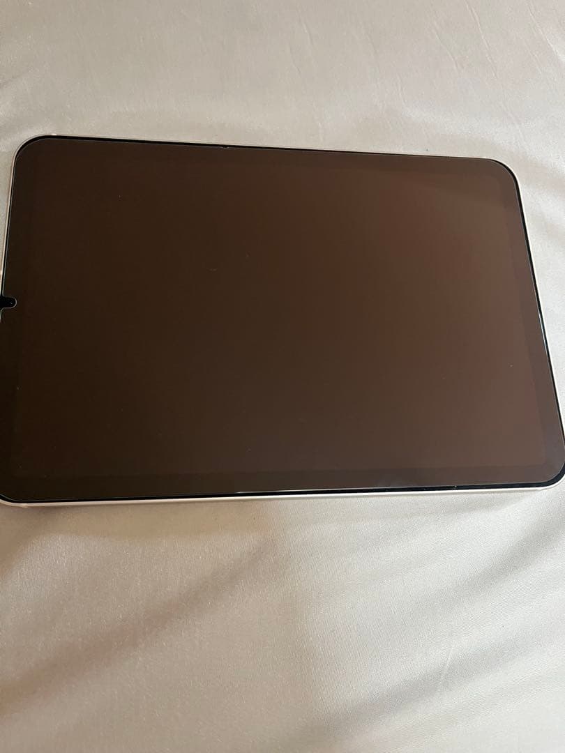 Apple iPad mini第7世代cellulaゴールド 本体128GB