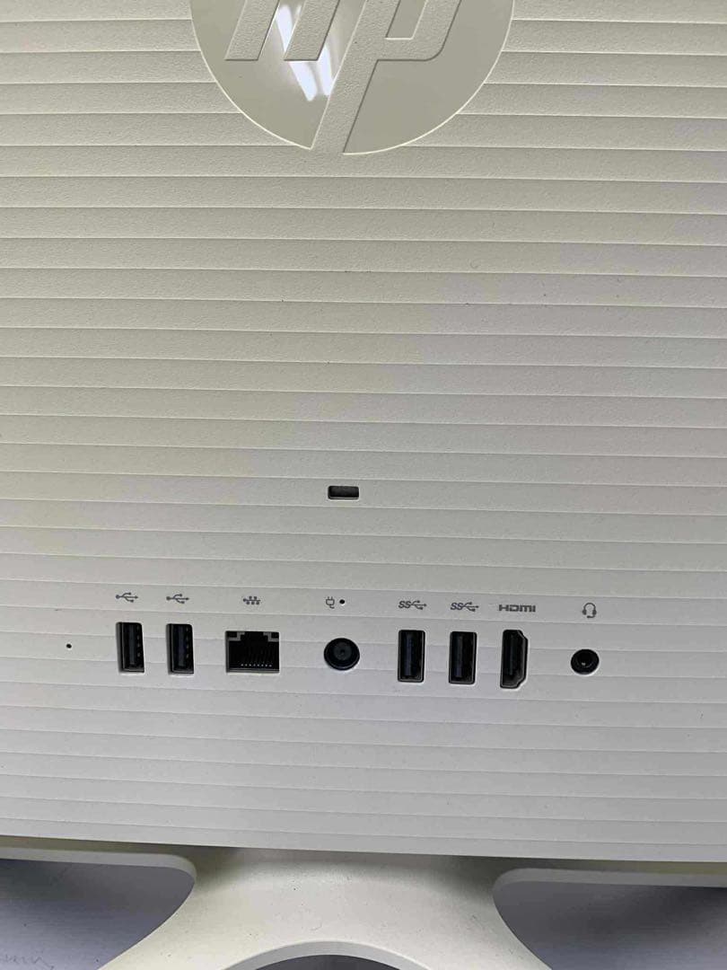 #816 HP All-in-One 22-b050jp 一体型i5 8GB