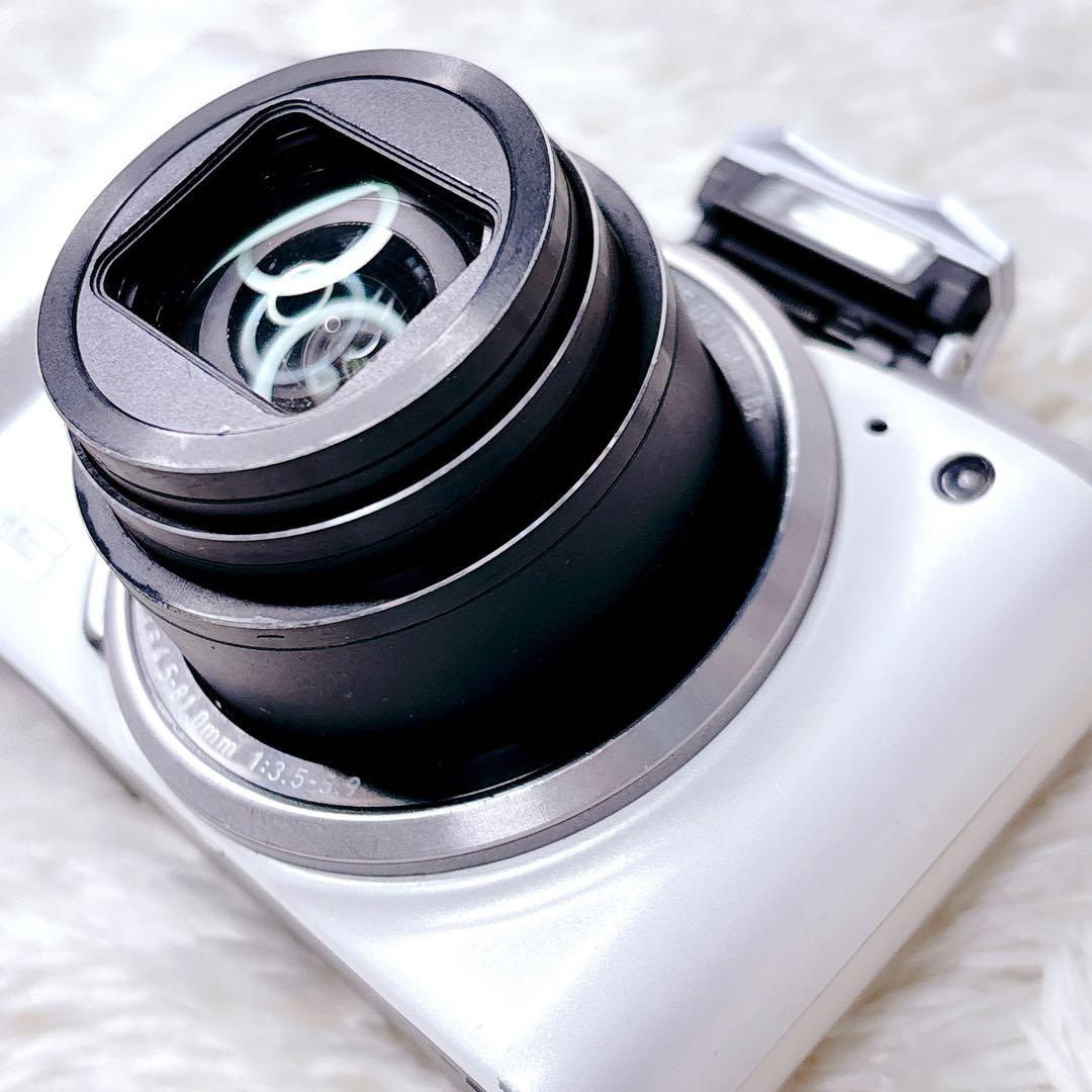 CASIOデジタルカメラ　EXILIM HS EX-ZR850デジカメ