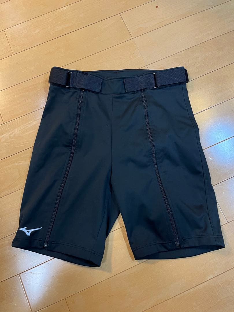 MIZUNO ブラックアルペンスキー ハーフパンツ Lサイズ