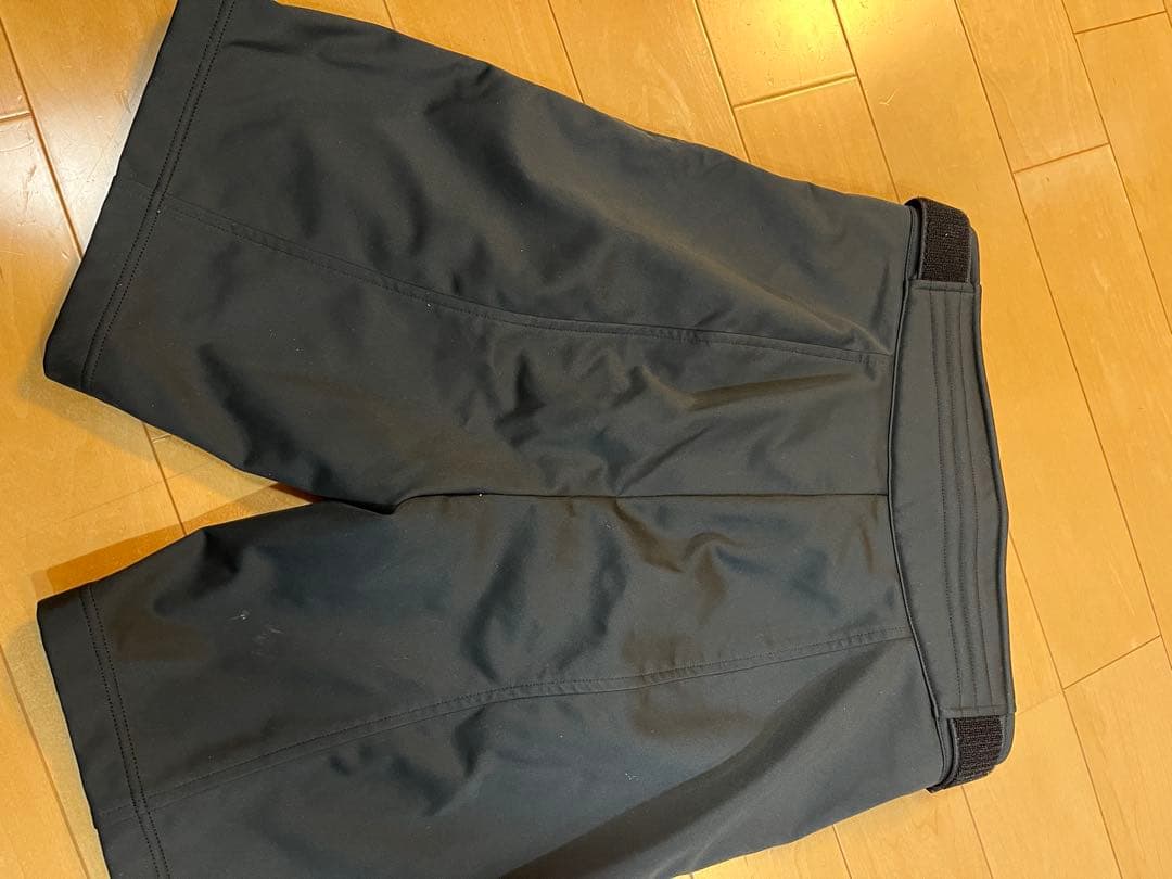 MIZUNO ブラックアルペンスキー ハーフパンツ Lサイズ