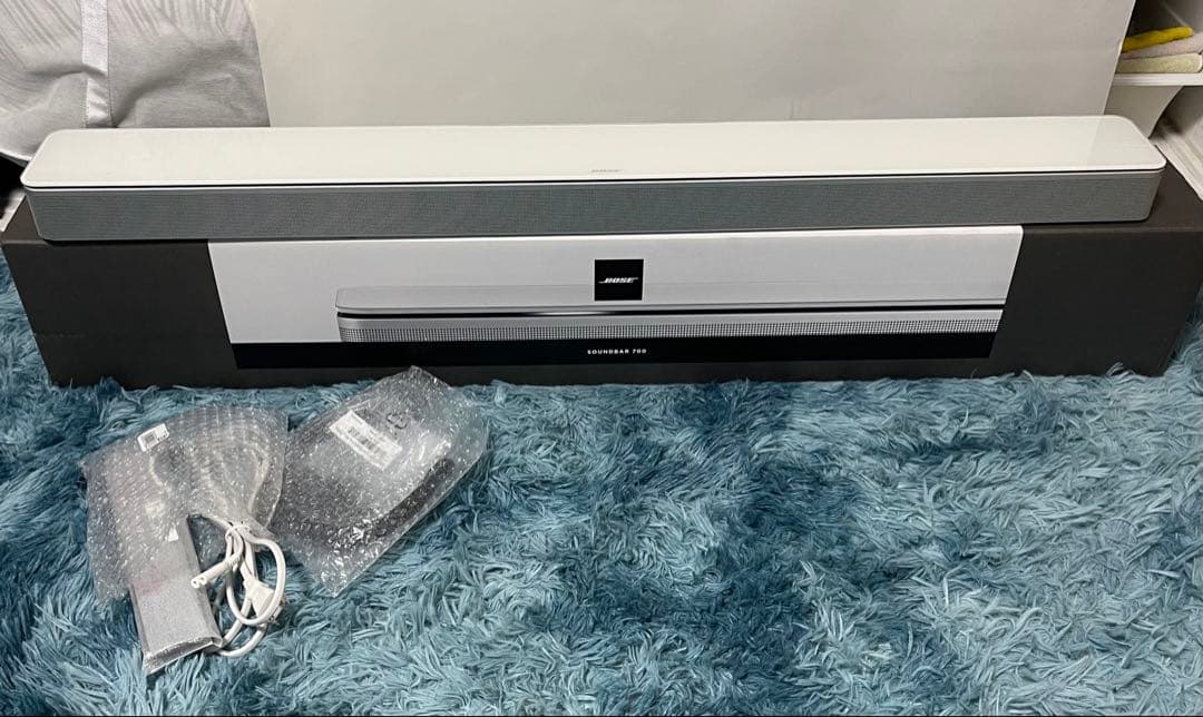 BOSE Smart Soundbar 700 White 新品リモコン付属