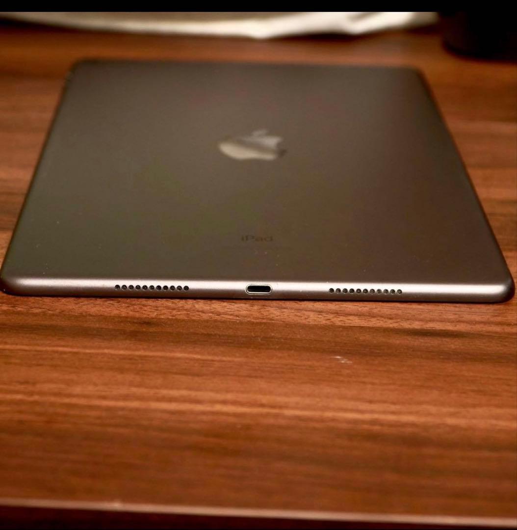 Apple iPad Air 第3世代 スペースグレー 64GB