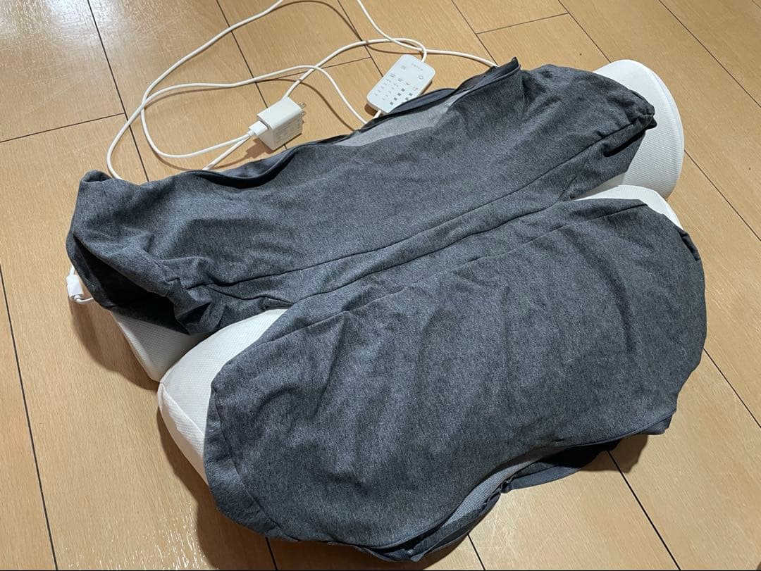 CALQS 首と肩がホッとする枕 PLUS［グレー］