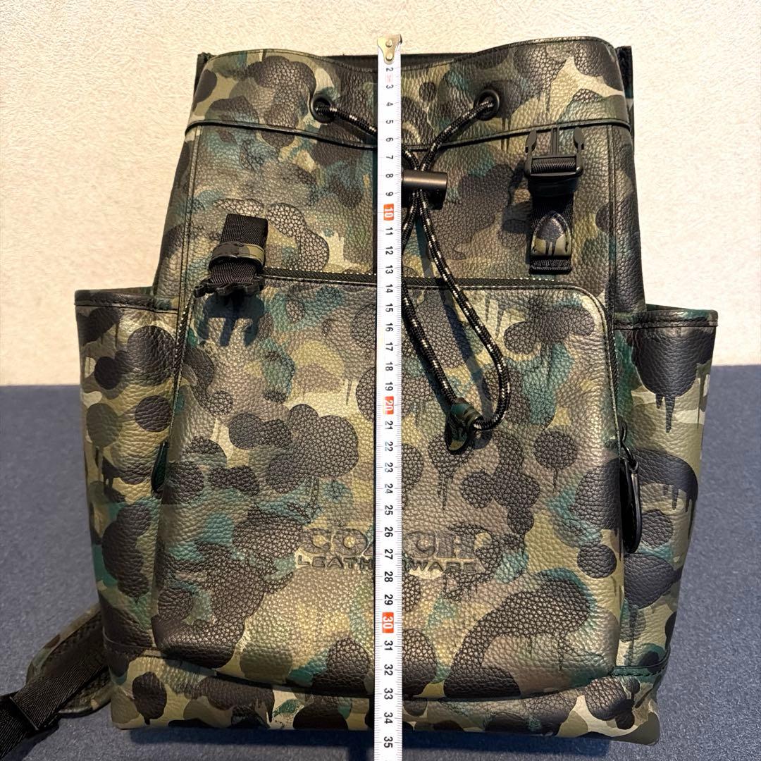 【美品】 Coach 迷彩柄リュック