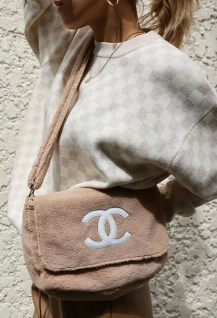 新品CHANELノベルティ海外限定ビューティーノベルティ　CHANELショルダー