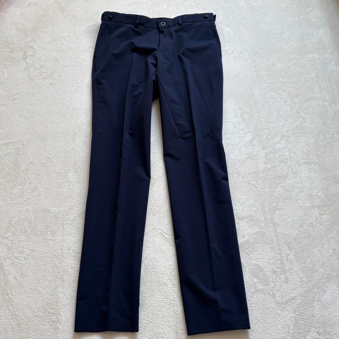 新品タグ付き DESCENTE デサント SOLOTEX セットアップネイビー