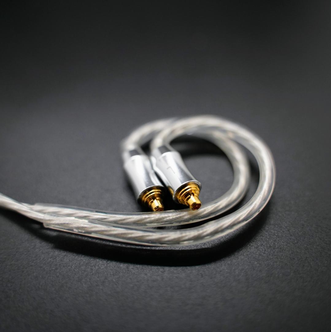 ついに7N 超冷凍製単結晶銅銀メッキ最高スペックリケーブルIE900/2.5mm