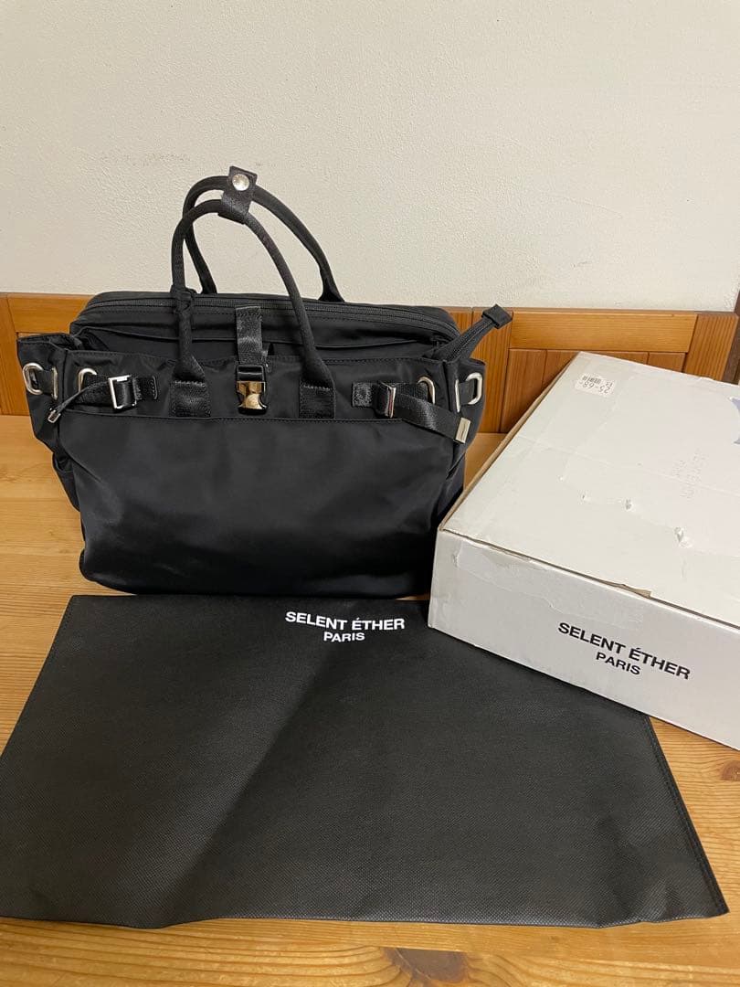 SELENT ÉTHER PARIS PASSION36 BLACK