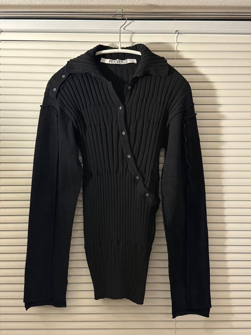 PERVERZE パーバーズ　マルチリブセーター　ブラック
