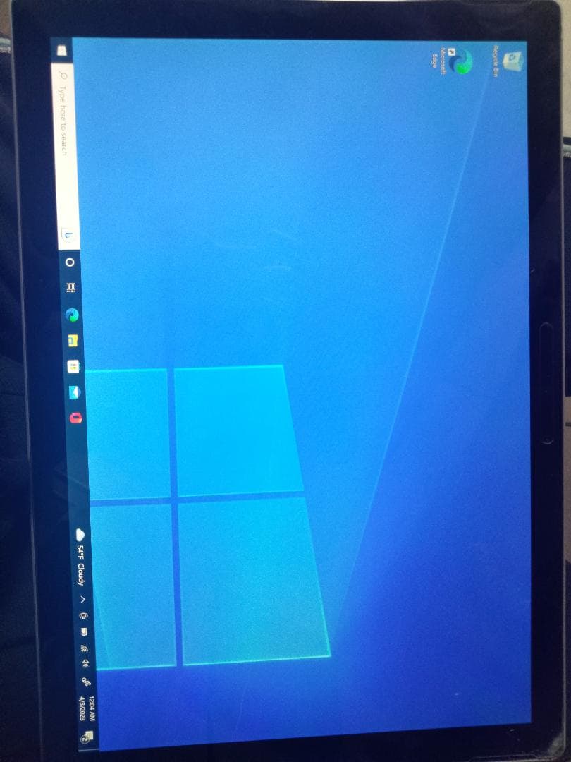 マイクロソフト Surface Pro7 i5/8GB/128GB