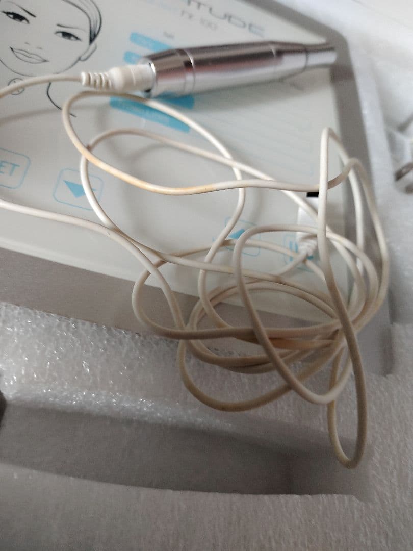 メタジェクト　美顔器のみ