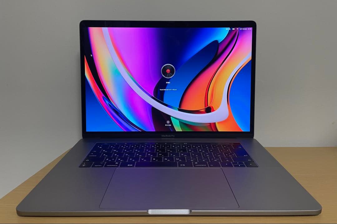 美品 MacBook Pro 15インチ 容量：2TB