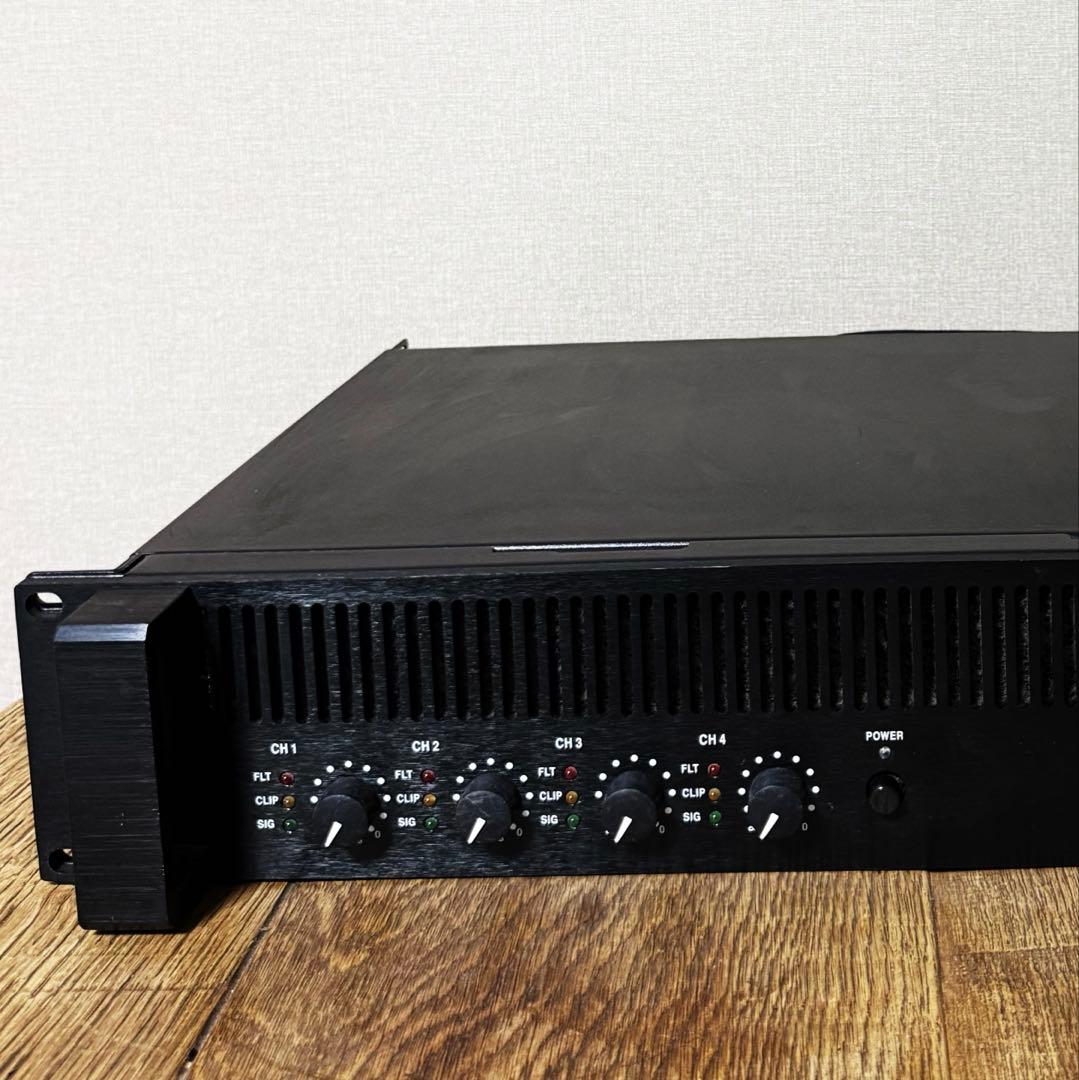 CLASSIC PRO CPX4100 4チャンネルパワーアンプ