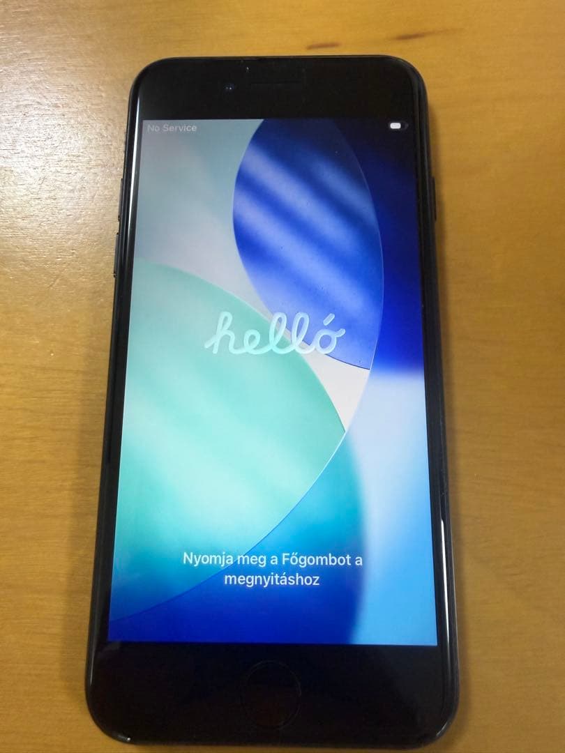 iPhone SE 第3世代 64GBミッドナイト SIMフリー 本体 完動品