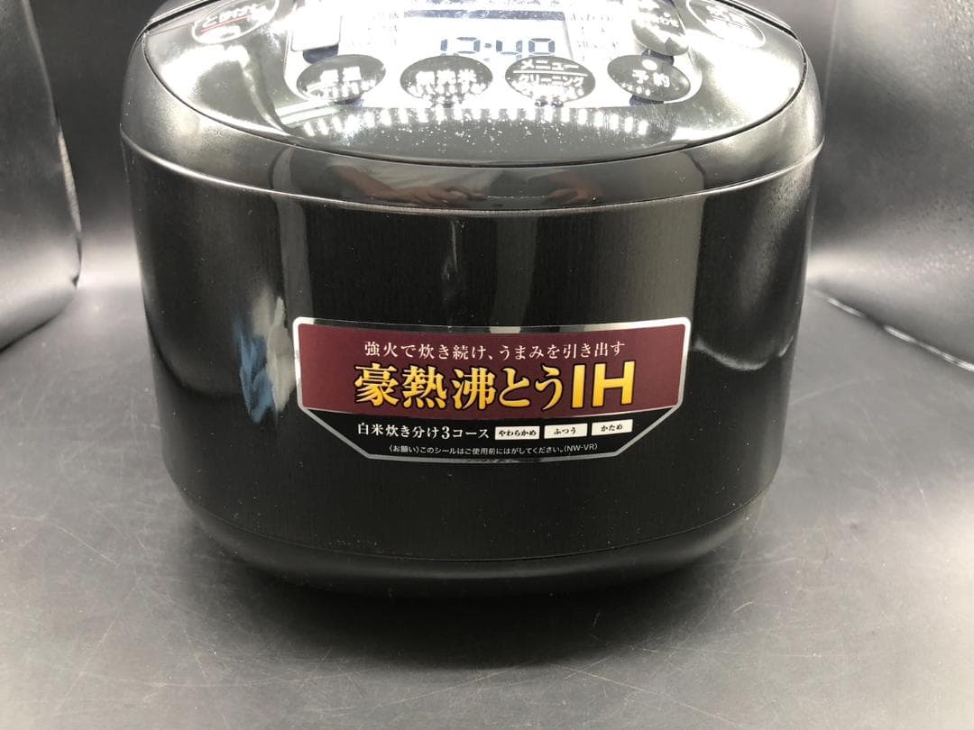 美品 象印 IH炊飯ジャー 1.8L NW-VR18型 2025年製