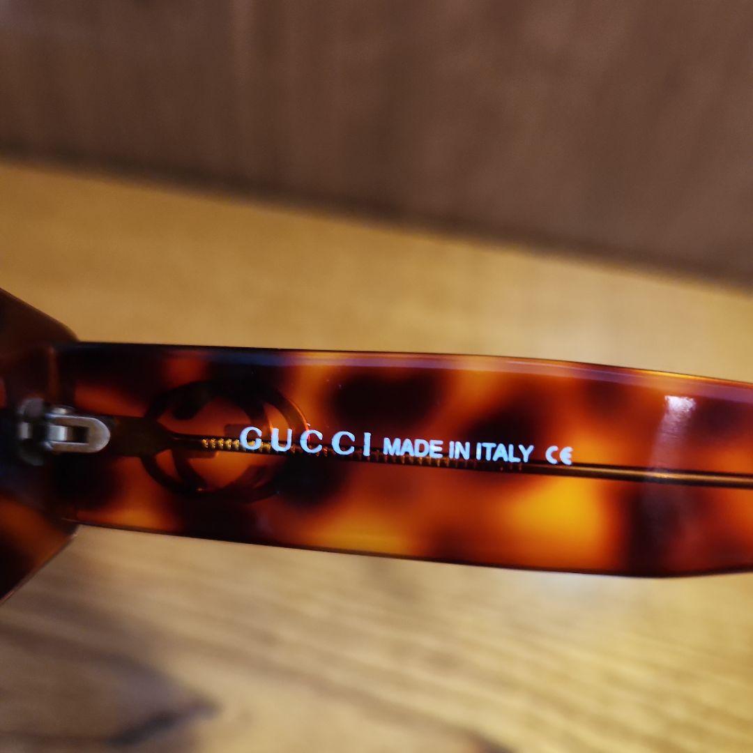GUCCI　グッチ　正規品　サングラス　中古　レディース