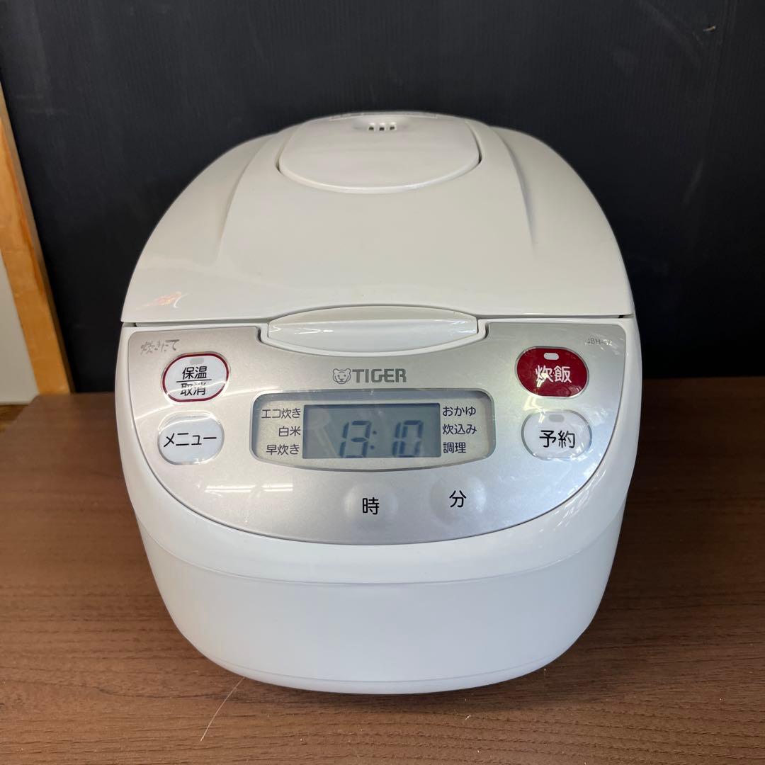 タイガー　23年　5合マイコン炊飯ジャー　整理番号A4