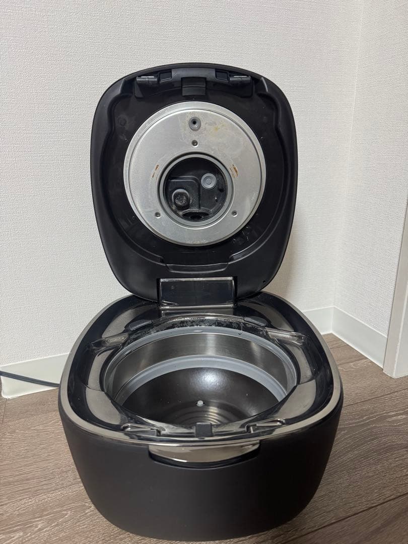 【ジャンク・内なべ美品】タイガー 炊飯器 JPL-G100 (21年製)