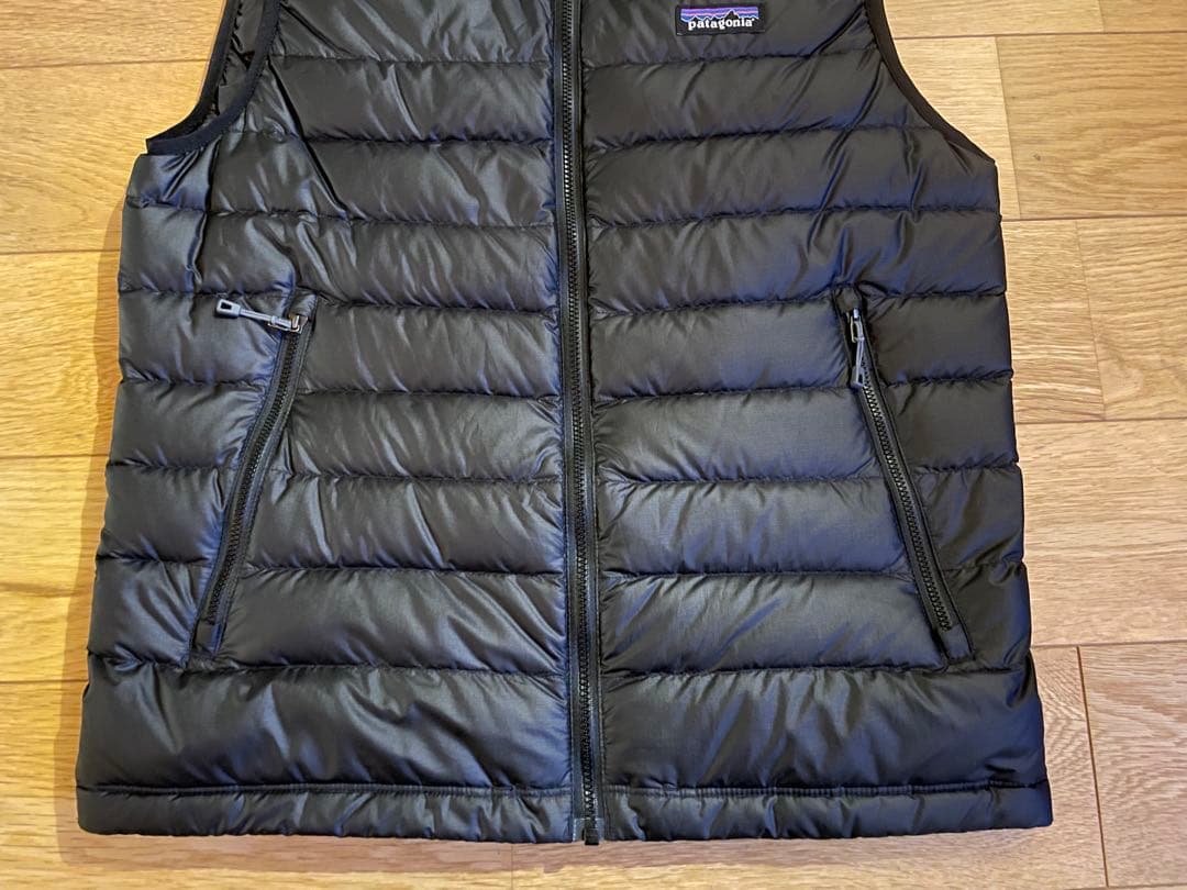 【美品】パタゴニア　ダウンベスト　ブラック　Sサイズ