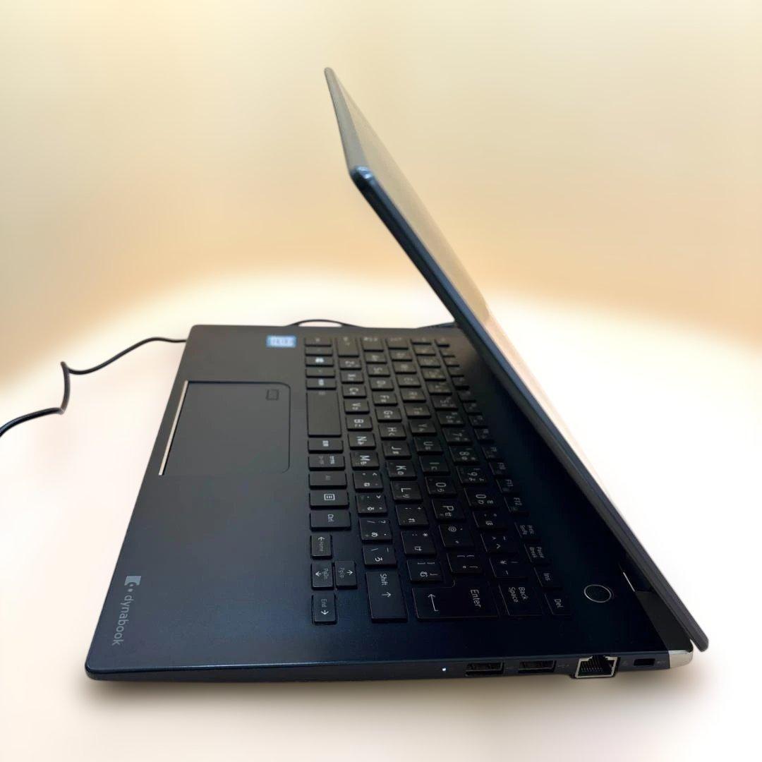 ✨高性能✨東芝ノートPC✨Corei7✨8世代16GB✨Windows11