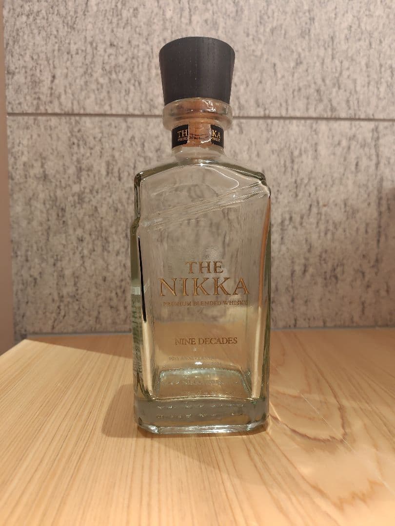 NIKKA THE NIKKA 9 Decades 空き箱