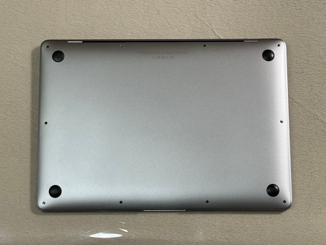 Apple MacBook Air 13インチ 2019