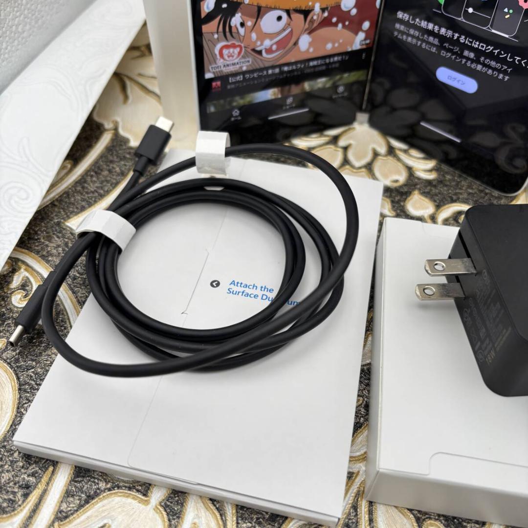 Microsoft Surface Duo 白 Android 6GB128GB