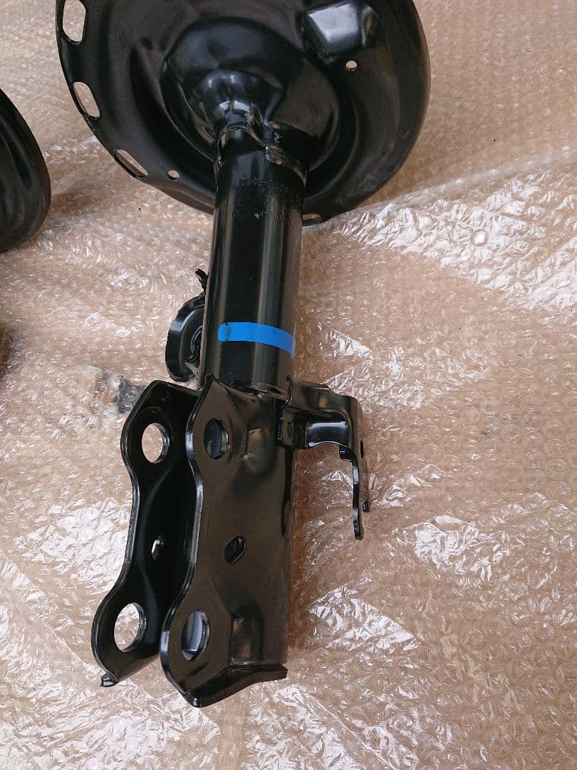 Kuruma//Factoryエスティマ AHR20W 純正ショック