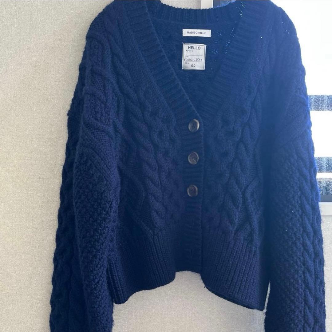 MADISONBLUE マディソンブルー　ケーブル編みカーディガン　ネイビー