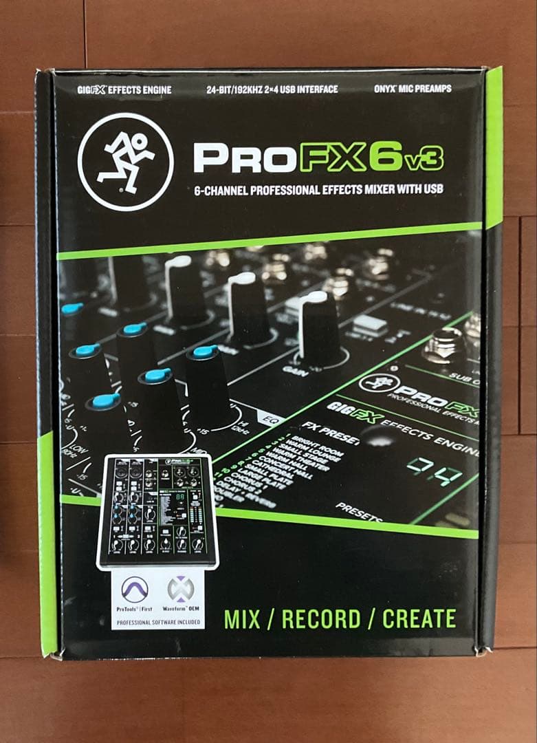 マッキー　オーディオミキサー　ProFX6V3
