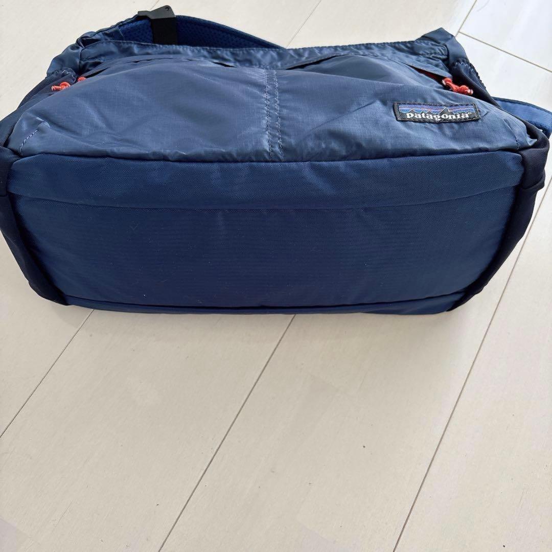 パタゴニア ショルダーバッグ ネイビー 軽量