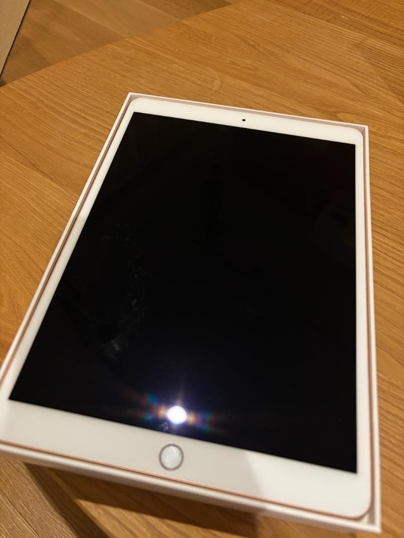 iPad Air 10.5インチ 第3世代 MUUL2JA キーボード付