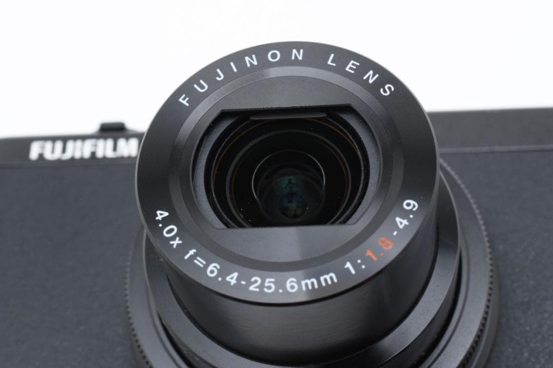 Fujifilm xq2 富士フィルム コンデジ