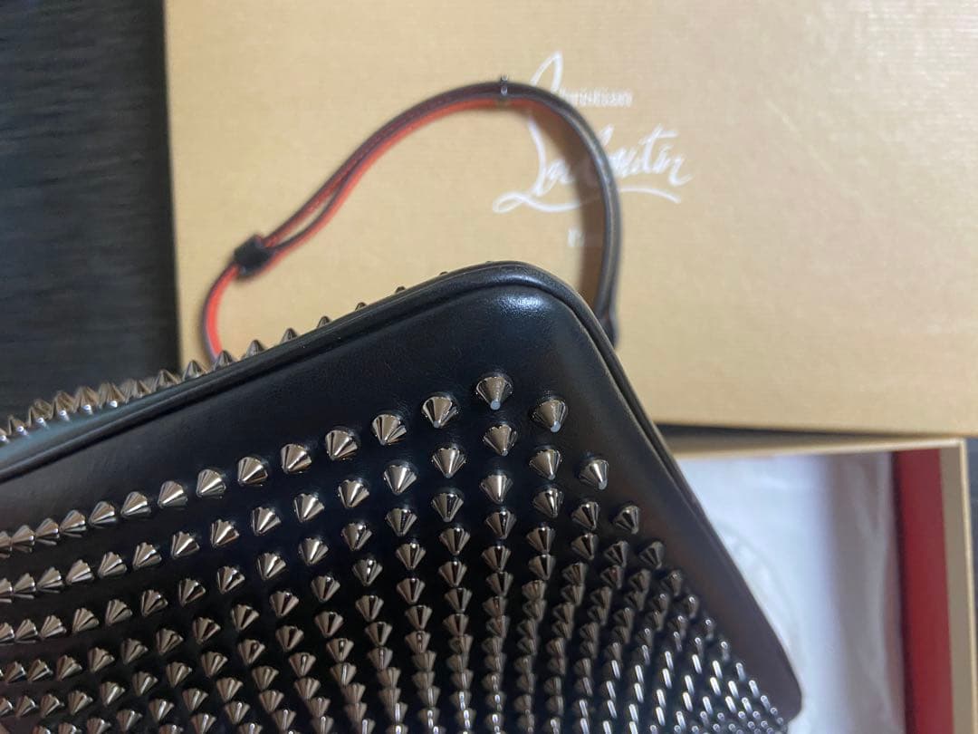 Christian Louboutin クラッチバッグ　メンズ　レディース