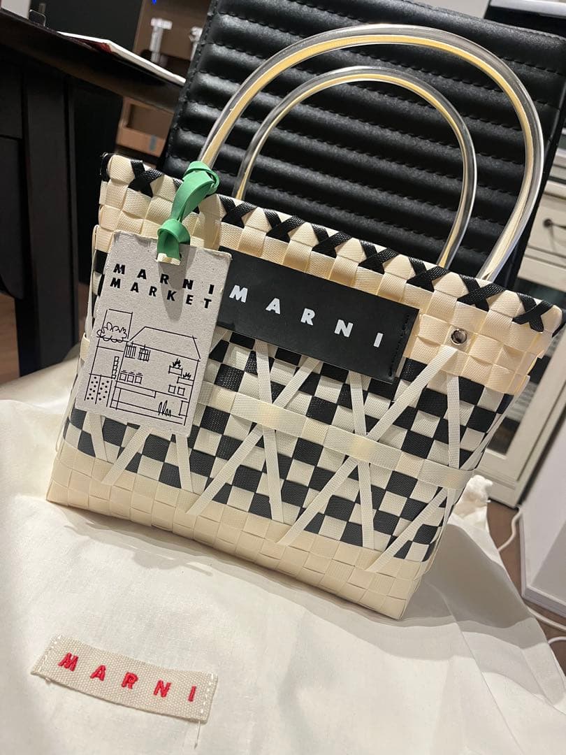 MARNI カゴバッグ　トートバッグ