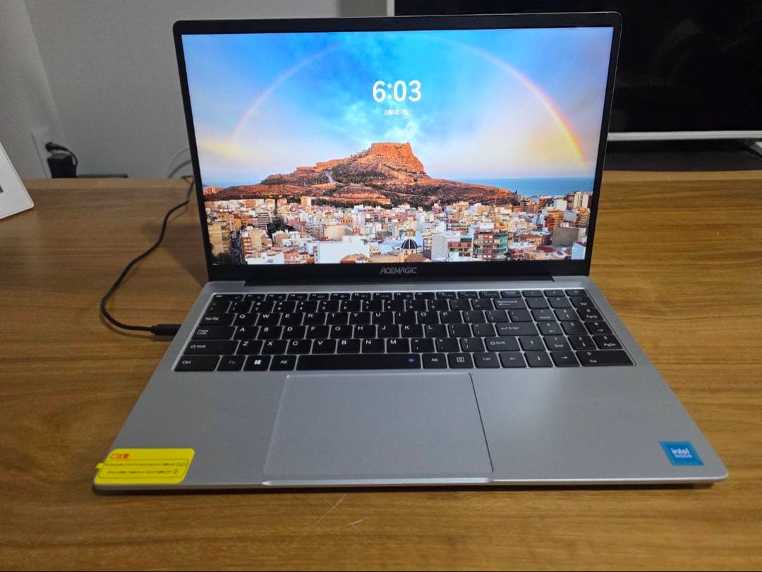 ノートパソコン　インテルAlderLake N95