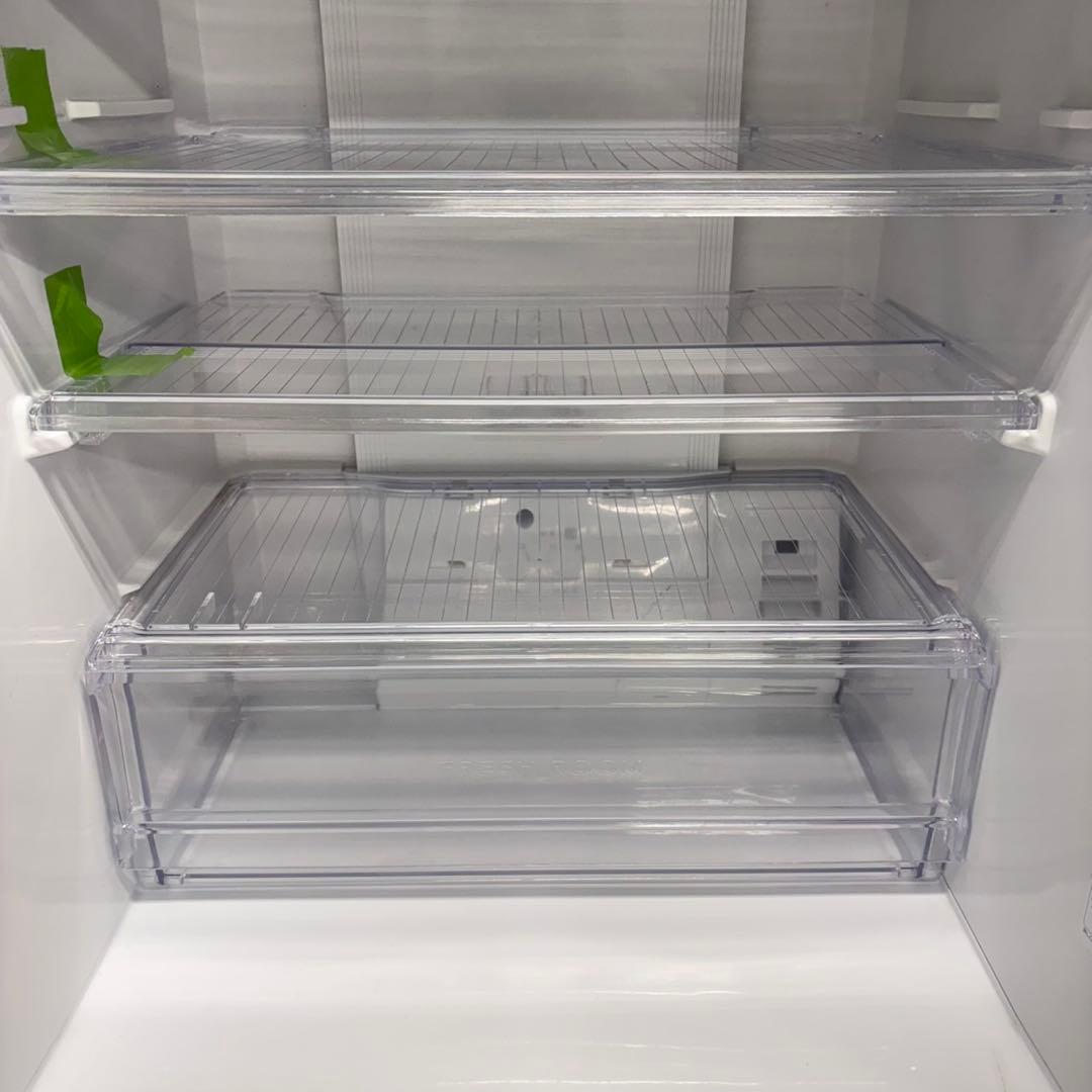 658 AQUA 大型冷蔵庫　格安　300L〜400L 小型　家庭用　右開き