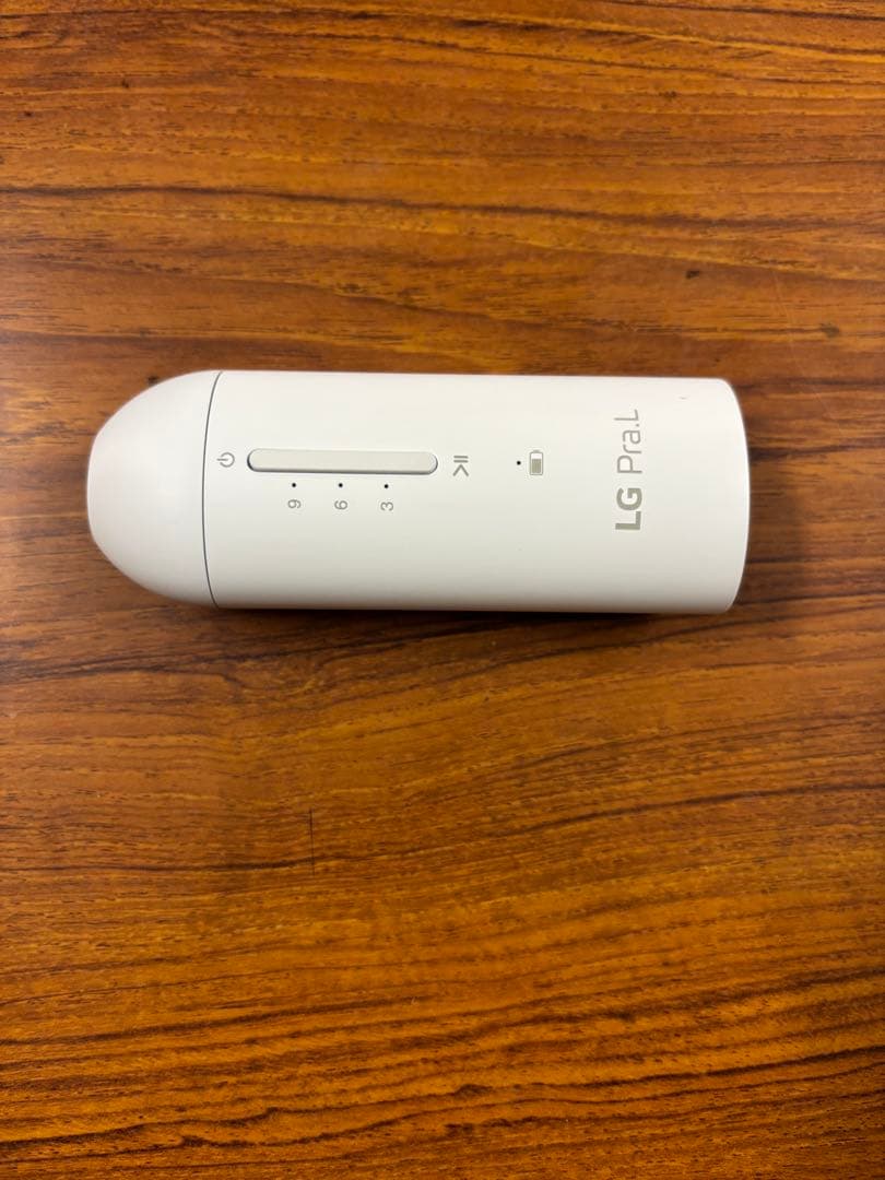 LGPra.L DermaLEDライトセラピーフェイスマスクスキンケア機【先着】