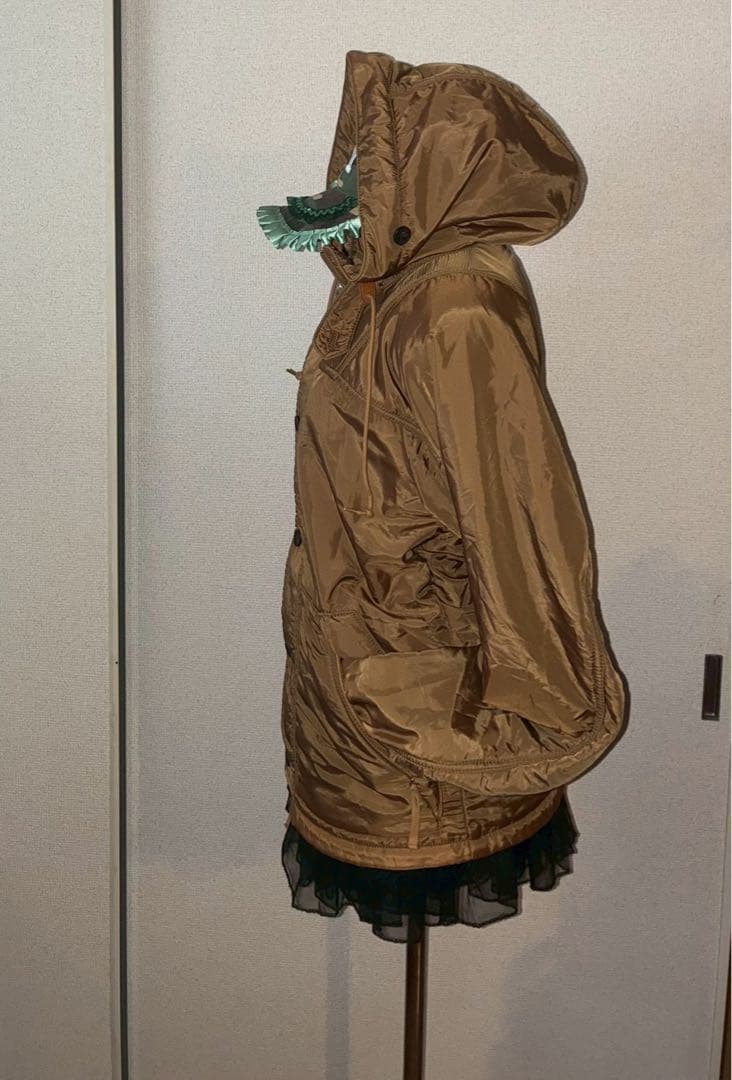 レアカラー　y2k平成ギャル00s光沢ボアシャーリングパーカー　ゴシック