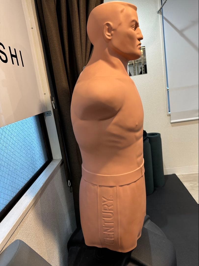 人型サンドバッグ　センチュリーボブ　CENTURY BOB