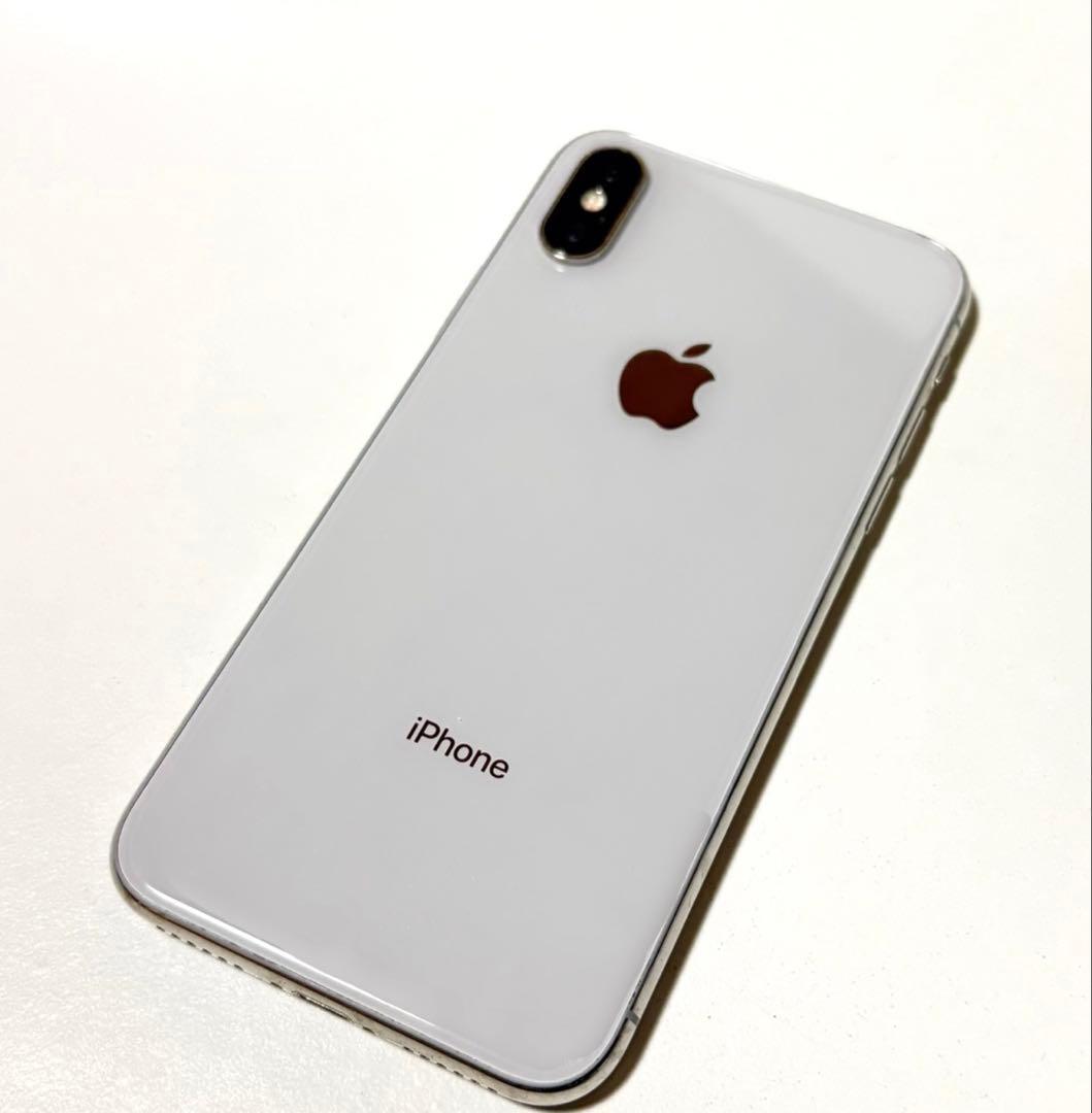 Apple iPhone X (10) ホワイト 本体　SIMロック解除済み