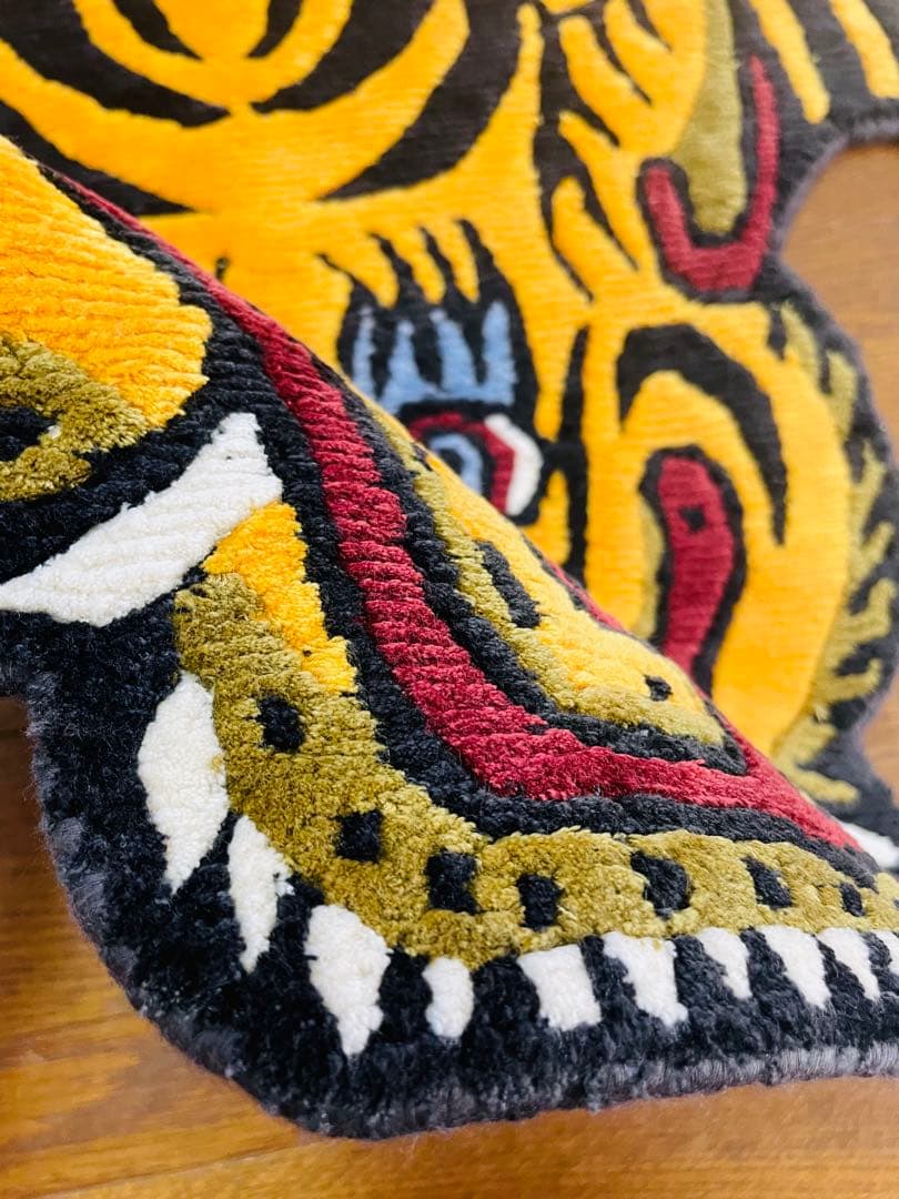 【SALE】高級シルク製 本革 チベタンタイガーラグ L146.5cm 希少