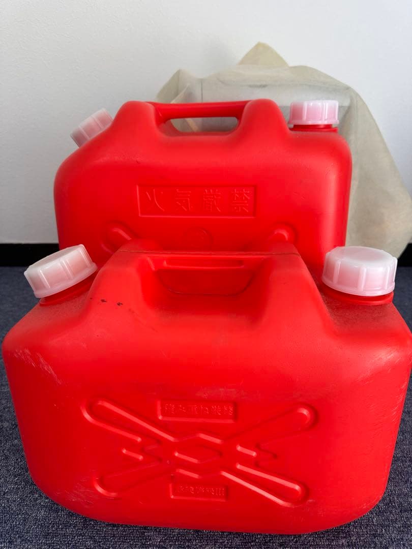 CORONA 石油ファンヒーター FH-G3224Y 2灯油ポリタンク 2個付き