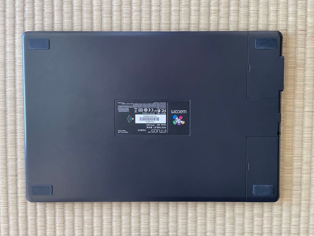 Wacom ペンタブレット　専用ペンとスタンド　ケーブル